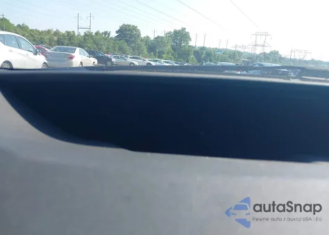 2005 Toyota Prius from USA, damaged, VIN JTDKB20U253039647